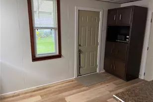 285 S Crawford St, Millersburg, OH 44654 - Photo 23