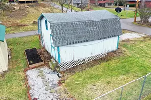 285 S Crawford St, Millersburg, OH 44654 - Photo 29