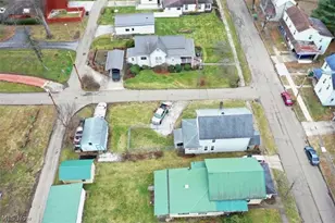 285 S Crawford St, Millersburg, OH 44654 - Photo 5