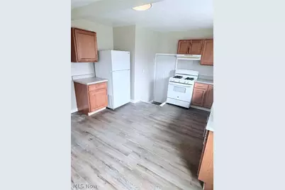 16406 Home Street, Maple Heights, OH 44137 - Photo 11