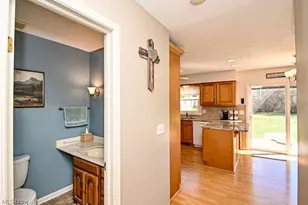 712 Tanya Ave NW, Massillon, OH 44646 - Photo 17