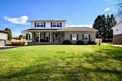 712 Tanya Avenue NW, Massillon, OH 44646 - Photo 1