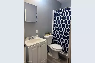 2258 Mogadore Road, Akron, OH 44312 - Photo 17