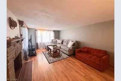 724 E Main Street, Barnesville, OH 43713 - Photo 13