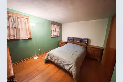 724 E Main Street, Barnesville, OH 43713 - Photo 19