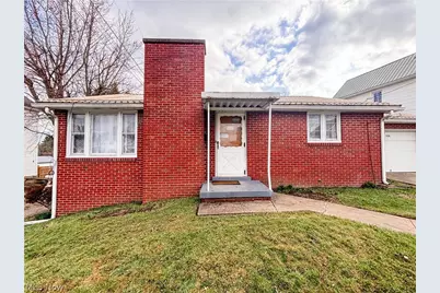 724 E Main Street, Barnesville, OH 43713 - Photo 3