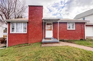 724 E Main St, Barnesville, OH 43713 - Photo 3