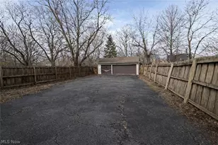 10805 Avon Ave, Loveland, OH 44105 - Photo 7