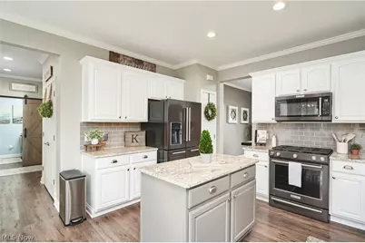 38520 Terrell Drive, North Ridgeville, OH 44039 - Photo 9