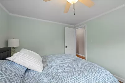 19190 S Sagamore Road, Fairview Park, OH 44126 - Photo 27