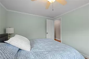 19190 S Sagamore Rd, Fairview Park, OH 44126 - Photo 27