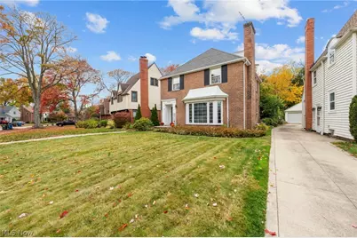 19190 S Sagamore Road, Fairview Park, OH 44126 - Photo 9
