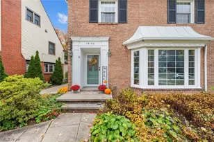19190 S Sagamore Rd, Fairview Park, OH 44126 - Photo 11