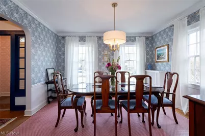 3331 Glencairn Road, Huber Heights, OH 44122 - Photo 9