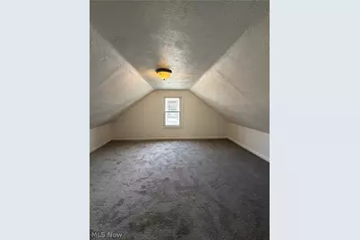 11912 Holborn Avenue, Loveland, OH 44105 - Photo 13