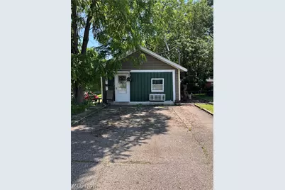 108 Oaklawn Avenue #B, Woodsfield, OH 43793 - Photo 1