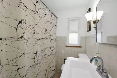 336 E 222nd Street, Euclid, OH 44123 - Photo 23