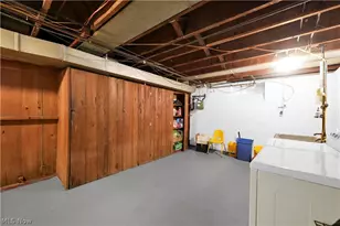 336 E 222nd St, Euclid, OH 44123 - Photo 29