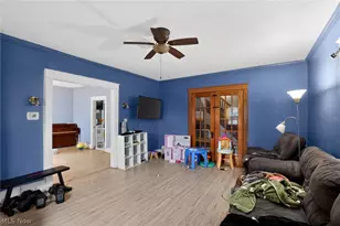 788 Caledonia St, Youngstown, OH 44502 - Photo 5