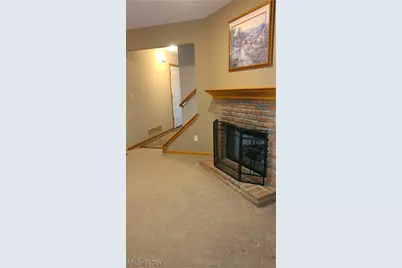 18040 Woodside N, Strongsville, OH 44149 - Photo 13