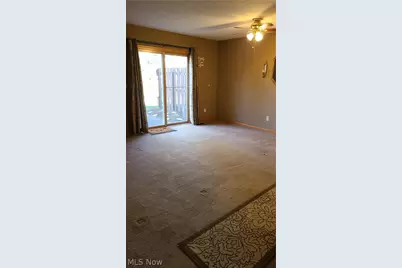 18040 Woodside N, Strongsville, OH 44149 - Photo 9