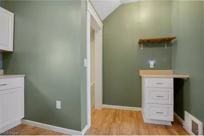 8805 Jeffries Avenue, Loveland, OH 44105 - Photo 13