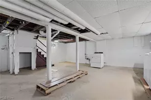 8805 Jeffries Ave, Loveland, OH 44105 - Photo 39