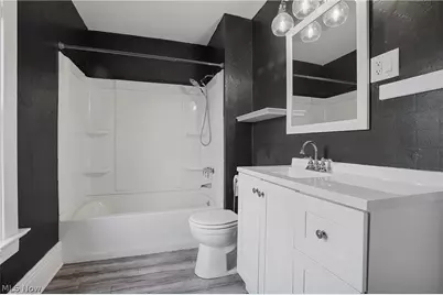 8805 Jeffries Avenue, Loveland, OH 44105 - Photo 31