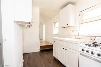 678-682 Sumner, Akron, OH 44311 - Photo 7