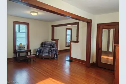 914 W 50th Street, Ashtabula, OH 44004 - Photo 9