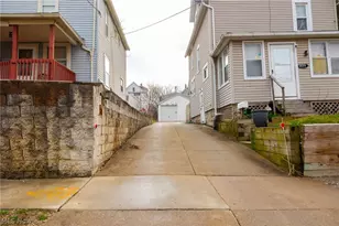 2125 10th St SW, Akron, OH 44314 - Photo 3