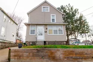 2125 10th St SW, Akron, OH 44314 - Photo 1