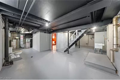 333 17th Street NW, Barberton, OH 44203 - Photo 33