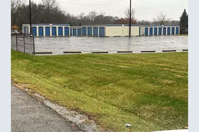 112 Shoreline Avenue NW, Canton, OH 44708 - Photo 1