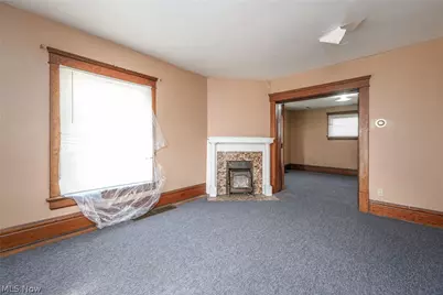 62 N Balch Street, Akron, OH 44303 - Photo 3