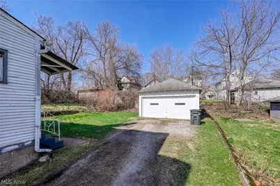 62 N Balch Street, Akron, OH 44303 - Photo 29