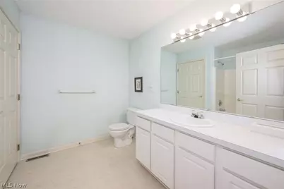 2036 Jennifer Street, Akron, OH 44313 - Photo 17