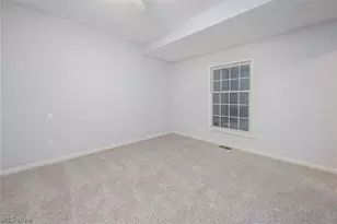 2036 Jennifer St, Akron, OH 44313 - Photo 25