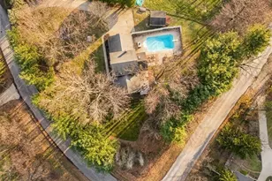 1420 Trails End Dr, New Franklin, OH 44216 - Photo 3