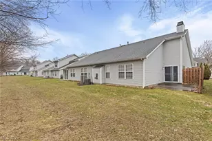 30370 Sugar Sand Ln, North Olmsted, OH 44070 - Photo 31