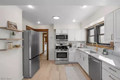 2206 Westminster Road, Cleveland Heights, OH 44118 - Photo 3