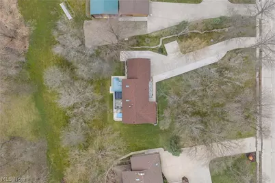 528 E Howe Road, Tallmadge, OH 44278 - Photo 33