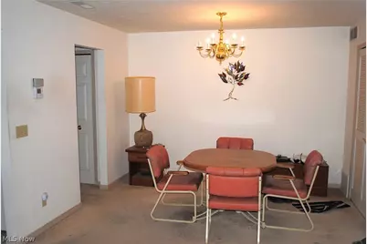 636 Tollis Parkway, Grandview Heights, OH 44147 - Photo 7