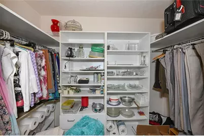 9083 Woodcrest Drive, Brecksville, OH 44141 - Photo 13