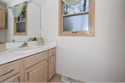 9083 Woodcrest Drive, Brecksville, OH 44141 - Photo 15