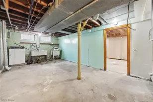 344 E 246th St, Euclid, OH 44123 - Photo 31