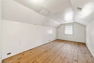 344 E 246th St, Euclid, OH 44123 - Photo 23