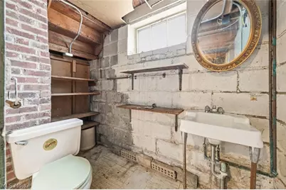 344 E 246th Street, Euclid, OH 44123 - Photo 33