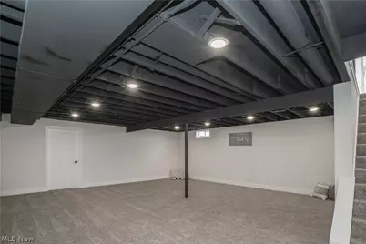 8421 Wadsworth Road, Wadsworth, OH 44281 - Photo 27