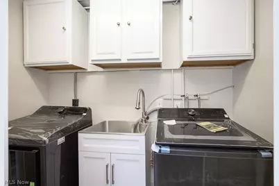 7520 W Wallings Road, North Royalton, OH 44133 - Photo 31